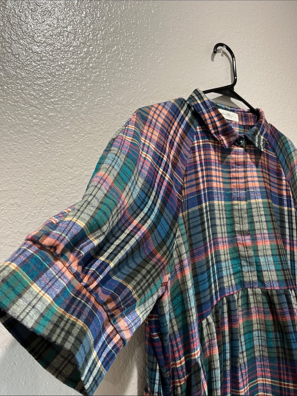 NATURAL LIFE Plaid tiered Midi Dress in Teal Navy Pink Short Sleeve Sz L Boho - Picture 4 of 9